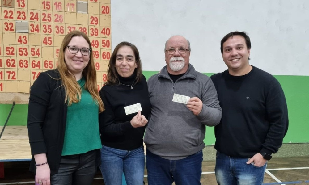 Bingo solidario: Unión y la Secundaria N° 1 reunieron a la comunidad en Tornquist