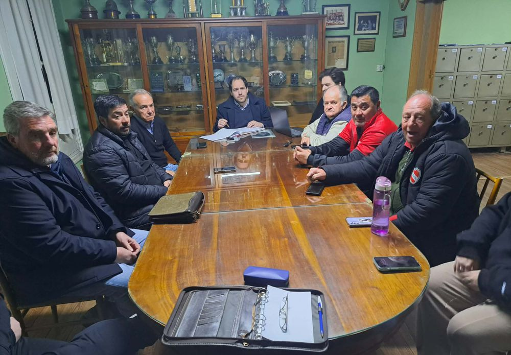 Liga Regional de Fútbol: El Club Tiro Federal de Coronel Suárez reincorporó la 7ª división