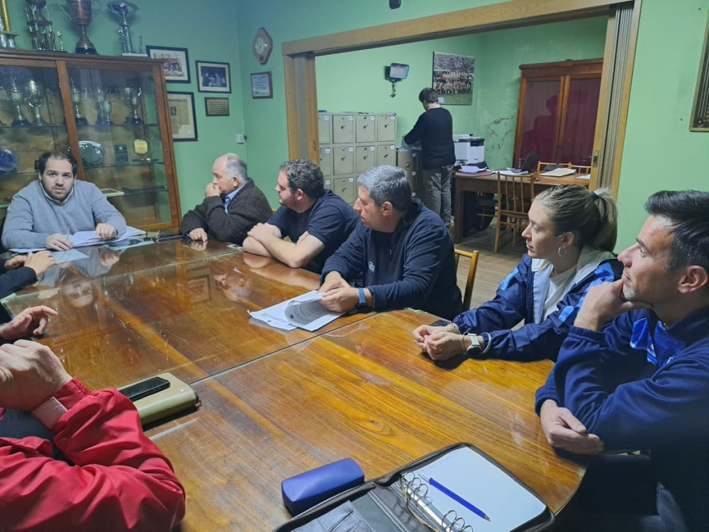 Varios temas de interés se trataron en la reunión semanal de la L.R.F.