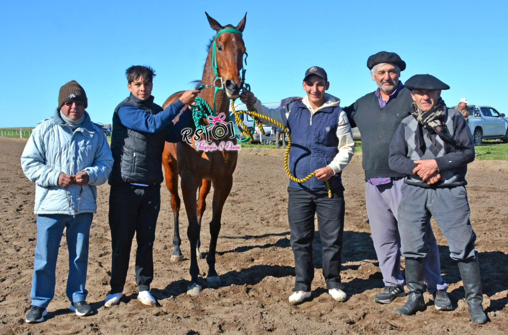 El Stud El Arroyito brilló en Villalonga con tres triunfos y un segundo puesto