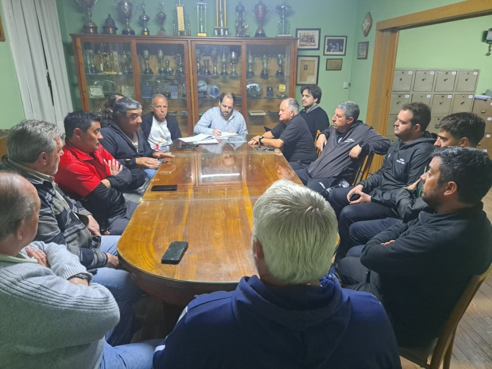 LRF: Notas de Automoto y de El Progreso fueron el eje de la reunión semanal