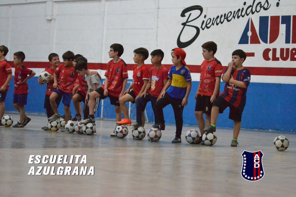 La Escuelita Azulgrana arrancó su año