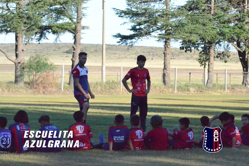 La Escuelita Azulgrana arrancó su año