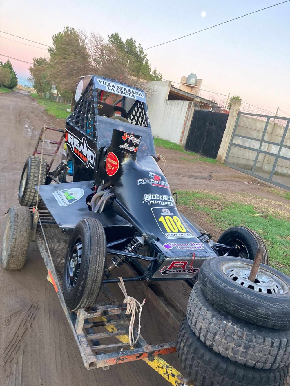 Tomas Leal cumplió su sueño y debuto en el Invernal de Midget 2024