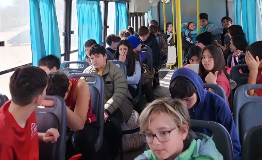 Agradecimiento del CEF Nº 9 al Intendente Municipal y a la Subsecretaria de Deportes