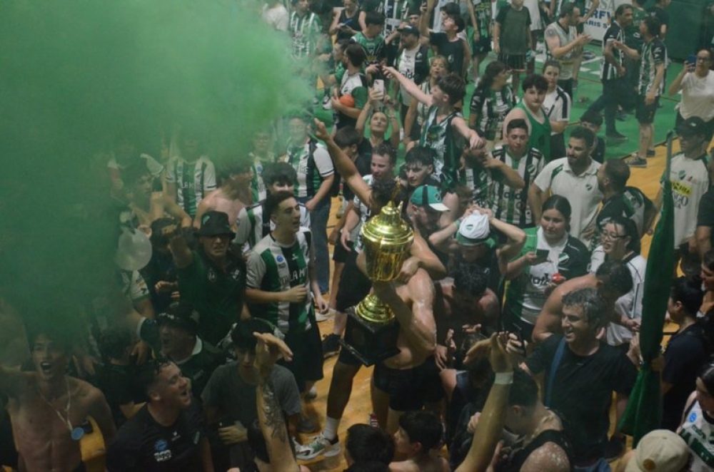 Villa Mitre, con Ramiro Heinrich, le agregó un festejo más a su centenario: venció a Olimpo y se consagró bicampeón en Primera