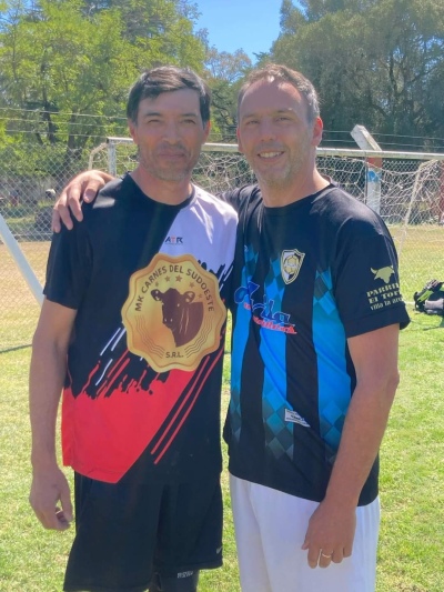 Fue todo un &eacute;xito el torneo de futbol +45 llevado a cabo en el Club Atl&eacute;tico Ventana
