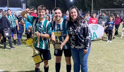 La Nueva Luna es el campe&oacute;n 2025 del Torneo Comercial &laquo;Goguito&raquo; Souladier que se realizo en Saavedra
