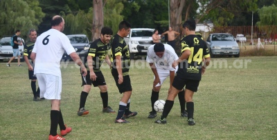 Goles tornquistenses en la segunda fecha del Torneo de F&uacute;tbol +39 "Ram&oacute;n Centuri&oacute;n"