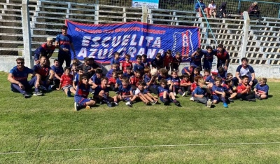 La Escuelita Azulgrana viaj&oacute; a Puan