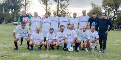 Los Amigos del Futbol, con jugadores del distrito, se quedaron con el torneo de verano +39 Ram&oacute;n Centuri&oacute;n