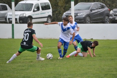 Liga Regional: Uni&oacute;n volvi&oacute; al triunfo goleando como local a San Martin de Santa Trinidad (82 fotos)