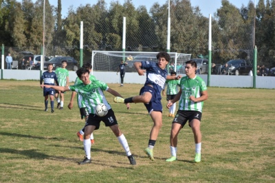 Liga Regional de F&uacute;tbol: La reserva del Club Uni&oacute;n dejo sin invicto a Deportivo Argentino