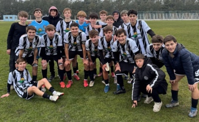 Liga Regional de F&uacute;tbol: La decimosexta fecha de inferiores se jug&oacute; a medias