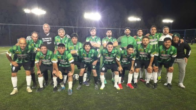 F&uacute;tbol Senior de la Liga del Sur: Silvio Pagalday anoto un tanto en la goleada de Pacifico de Cabildo ante San Francisco