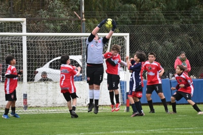 Liga Regional de F&uacute;tbol:&nbsp;En divisiones inferiores hubo escasa actividad