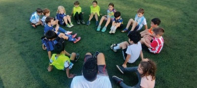 Encuentro de escuelitas de f&uacute;tbol en Villa Ventana