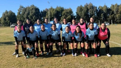 LRF Primera femenina: El equipo de Natalia Rojas y Priscila Sandobal le gano a Automoto y se meti&oacute; en los cuartos de final