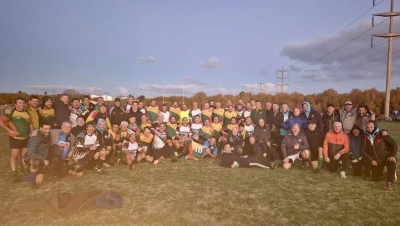La agrupaci&oacute;n bahiense de veteranos Choroi, integrada por V&iacute;ctor Duarte, celebr&oacute; 25 a&ntilde;os de amistad, pasi&oacute;n y rugby