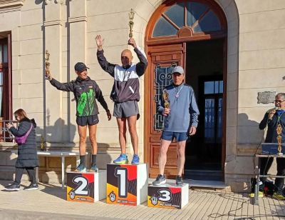 El Perdido Corre: Luis Alfredo Pastor brill&oacute; en los 8K representando a Sierra de la Ventana