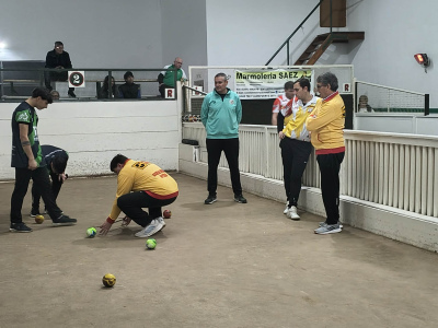Comenz&oacute; el Torneo Oficial de Tr&iacute;os con presencia de los equipos tornquistenses
