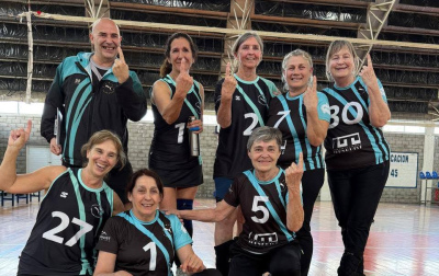 Las Pumas Serranas gritaron campeonas en el cierre de la Liga Regional de Newcom Femenino