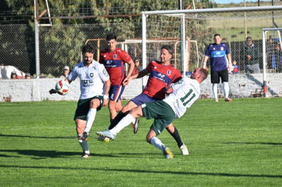 Liga Regional de Futbol: En un cl&aacute;sico con todos los condimentos, Automoto y Uni&oacute;n igualaron 2 a 2 (132 fotos)