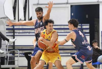 B&aacute;squet: Triunfo clave de Napost&aacute; con Heinrich y semifinales confirmadas tras la batalla de Robledo en Whitense