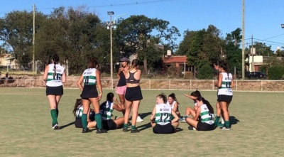 Hockey: Dos victorias y dos traspi&eacute;s para Las Lobas en su visita a Universitario B