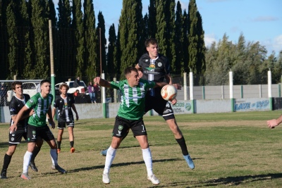 Liga Regional: Uni&oacute;n volvi&oacute; a la victoria y es el nuevo l&iacute;der de la zona C (87 fotos)