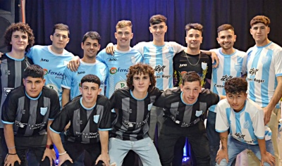 Se realizo la presentaci&oacute;n de indumentaria de Porte&ntilde;o de Saldungaray