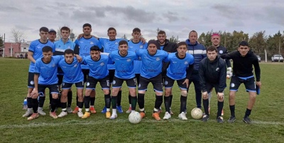 La primera divisi&oacute;n de San Martin de Saavedra, con jugadores de Tornquist, consigui&oacute; su primer triunfo en la LiFA