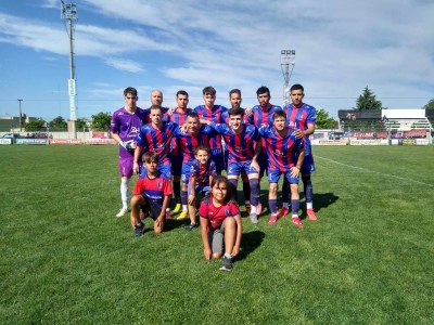 Liga Regional de F&uacute;tbol: Los equipos de Tornquist no pudieron ante rivales suarenses (89 fotos)