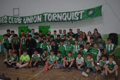 Las divisiones inferiores de Uni&oacute;n tuvieron su cierre de a&ntilde;o con entrega de presentes y reconocimientos (Incluye fotos)