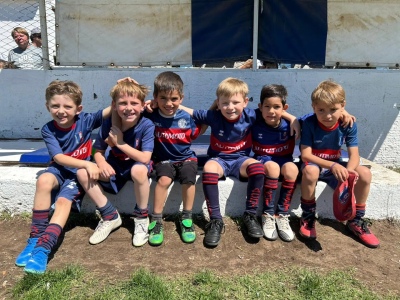 La Escuelita Azulgrana participo de un encuentro organizado por Club Sarmiento de Pig&uuml;&eacute;