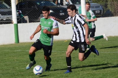 F&uacute;tbol: Tras algunos meses de inactividad, Tomas Terrugi se reincorpor&oacute; a Uni&oacute;n