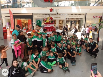 La Escuelita de F&uacute;tbol del Club Uni&oacute;n realiz&oacute; su &uacute;ltimo viaje del a&ntilde;o (21 fotos)