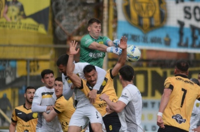 El equipo de Luis Alfredo Vila perdi&oacute; ante Santamarina, termin&oacute; &uacute;ltimo en el Nonagonal y ahora jugara la Rev&aacute;lida