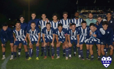 Club Sarmiento, con Arturo Peralta como capit&aacute;n, se quedo con la copa de verano &ldquo;H&eacute;ctor Ciarlantini&rdquo;