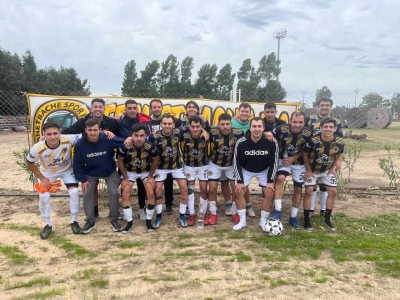 Debut y victoria para Fernetbache en la m&aacute;xima categor&iacute;a de la Liga Universitaria de Bah&iacute;a Blanca
