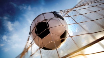 Liga Regional de F&uacute;tbol: Blanco y Negro sac&oacute; ventaja en el cl&aacute;sico de divisiones inferiores