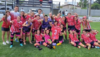 LRF/Sub 15 femenino: San Mart&iacute;n de Carhu&eacute; obtuvo el Clausura y definir&aacute; el t&iacute;tulo con Blanco y Negro
