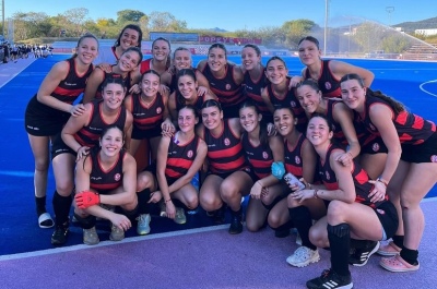 S&uacute;per Liga de Damas: Universitario, con Valentina Abarzua, cerro su participaci&oacute;n en la Fase 1