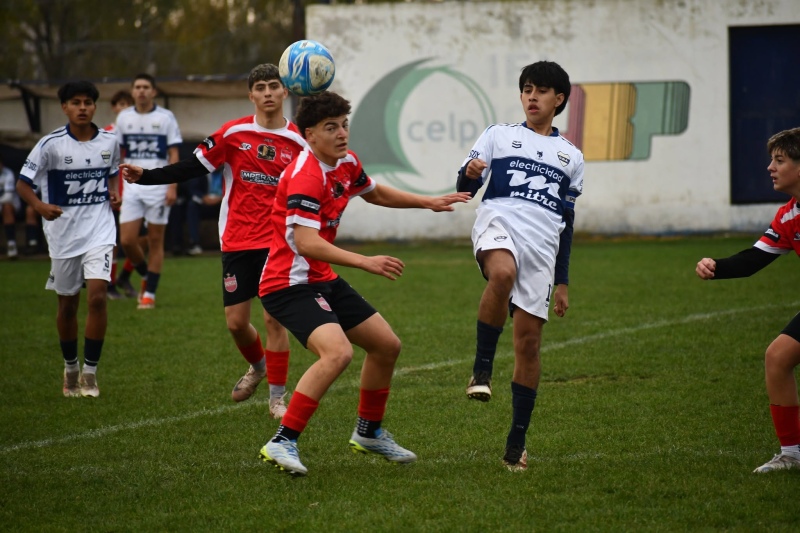 Liga Regional de F&uacute;tbol:&nbsp;Este lunes se recuperan algunos enfrentamientos de inferiores