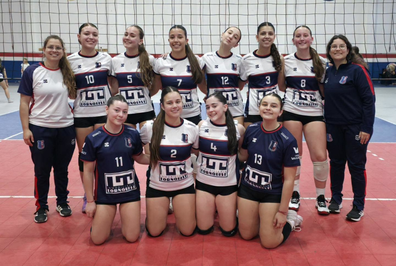Jornada victoriosa para Automoto Voley en el Polideportivo Mario Gandini