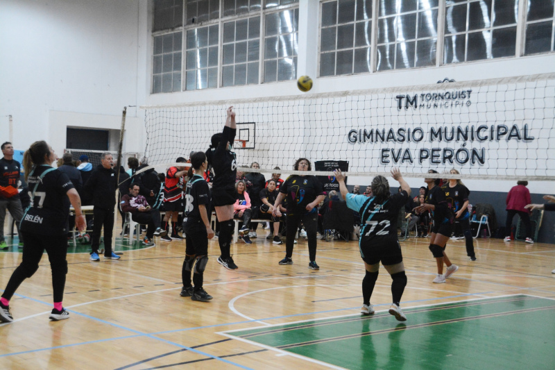 El newcom reuni&oacute; a 17 equipos en Tornquist con una intensa jornada de competencia